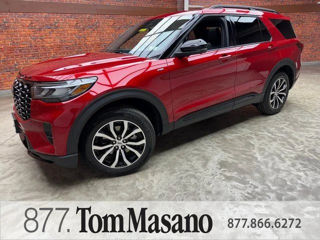 2026 Ford Explorer ST-LINE 4WD's photo
