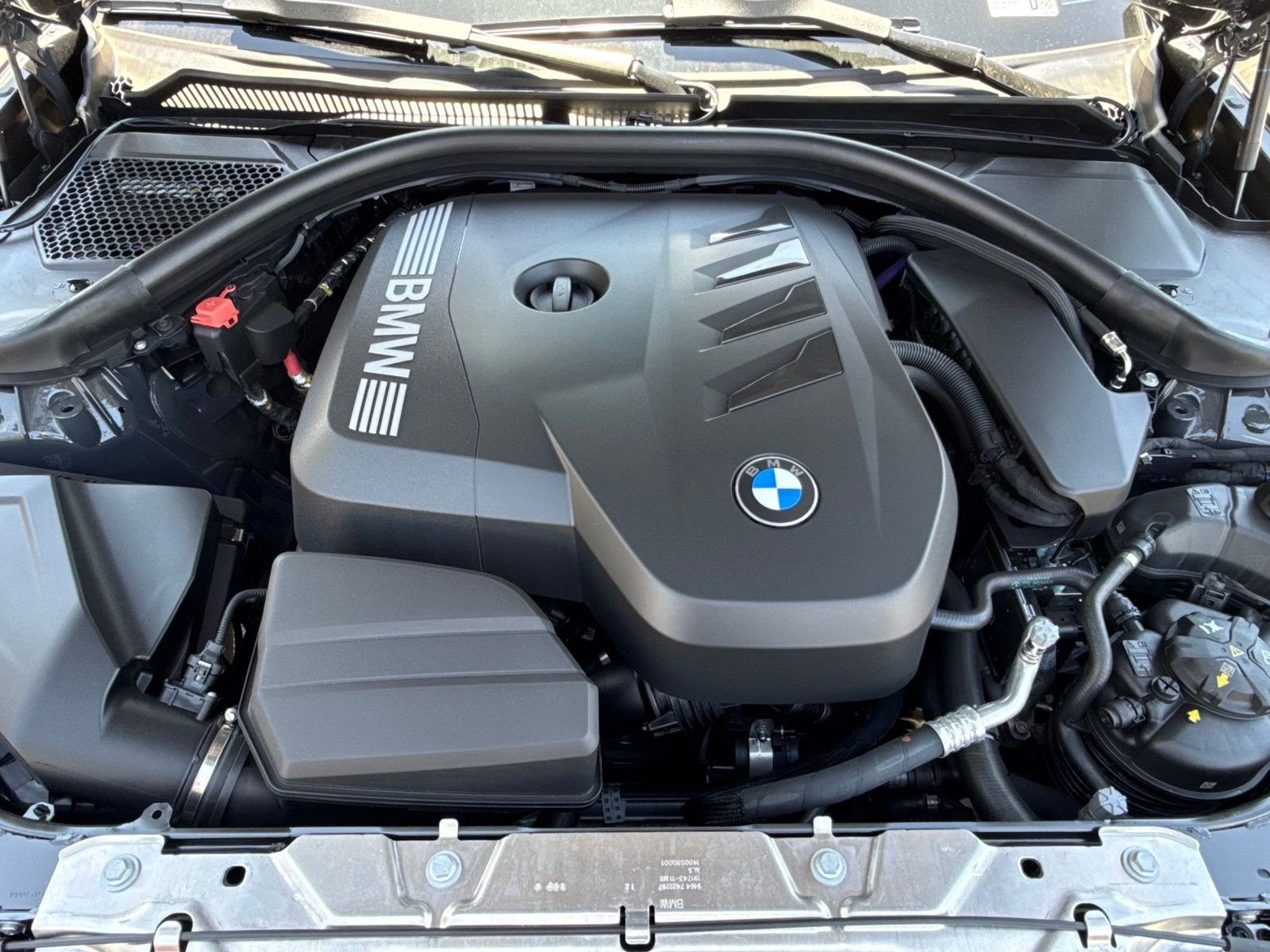 New 2026 Dravit Grey Metallic BMW 330i xDrive image 32