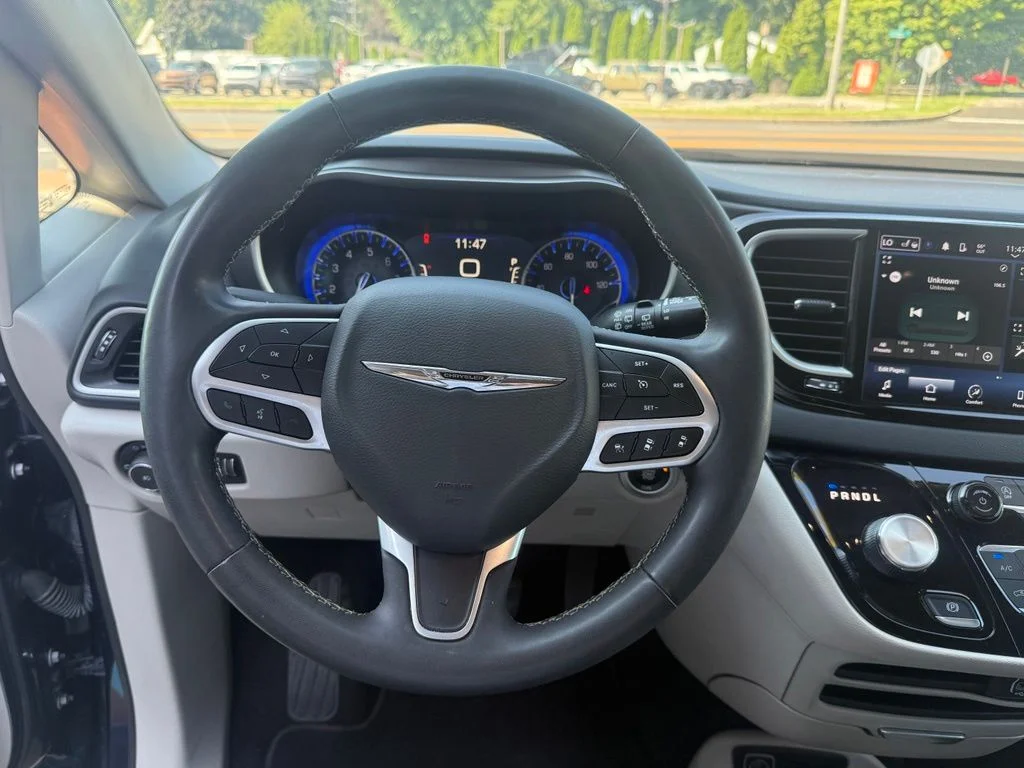 Used 2023 Blue Chrysler Touring L image 30