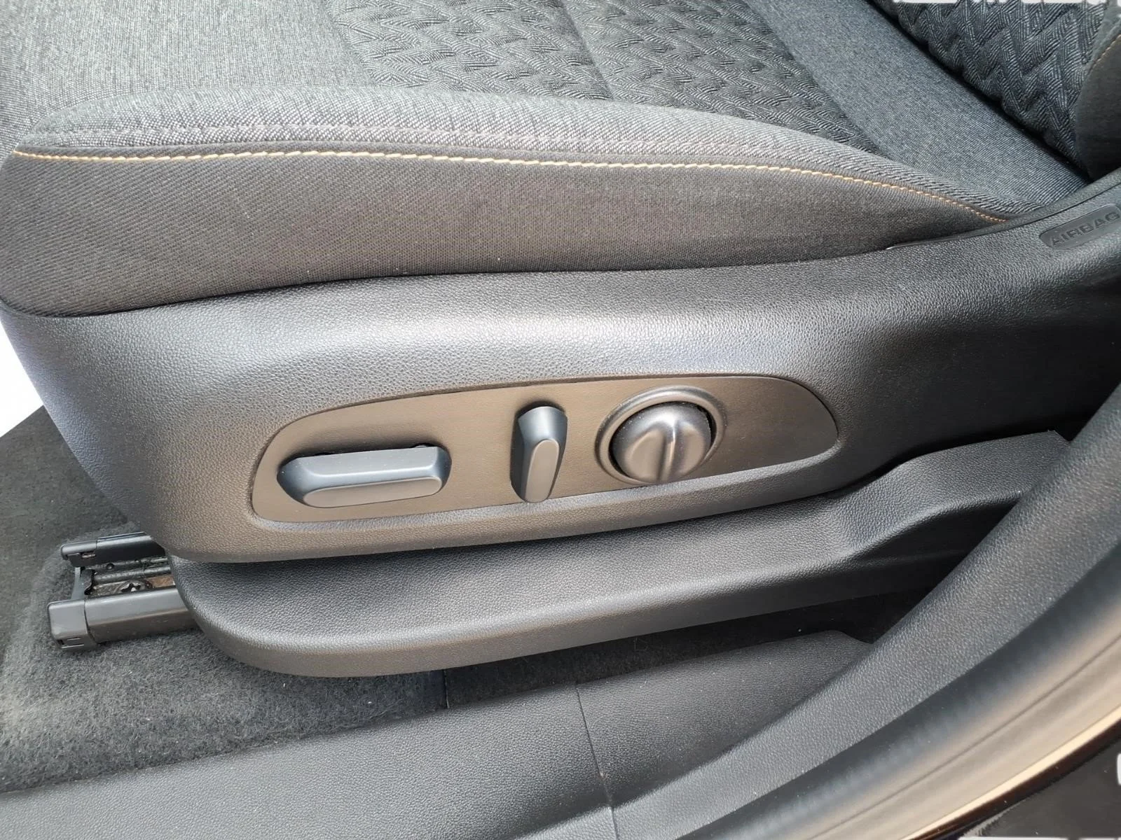 Used 2024 Mosaic Black Metallic Chevrolet LT image 16