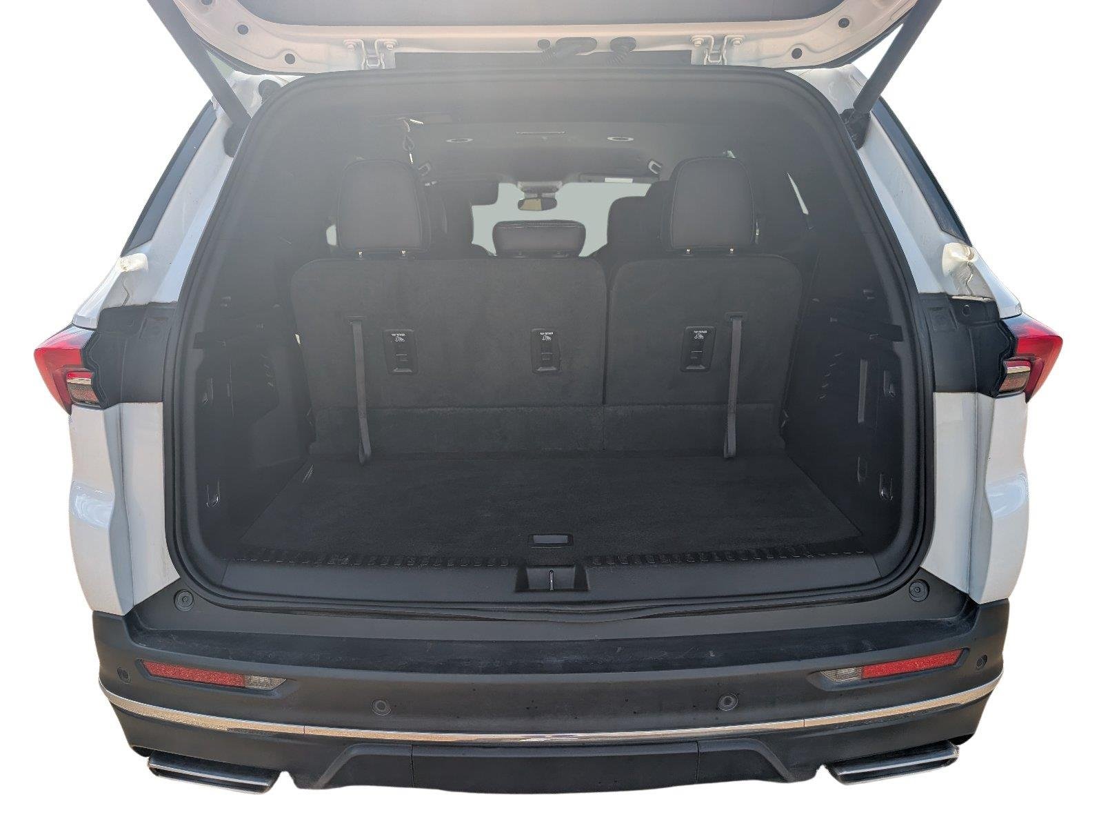 Used 2026 Summit White Buick Preferred image 38