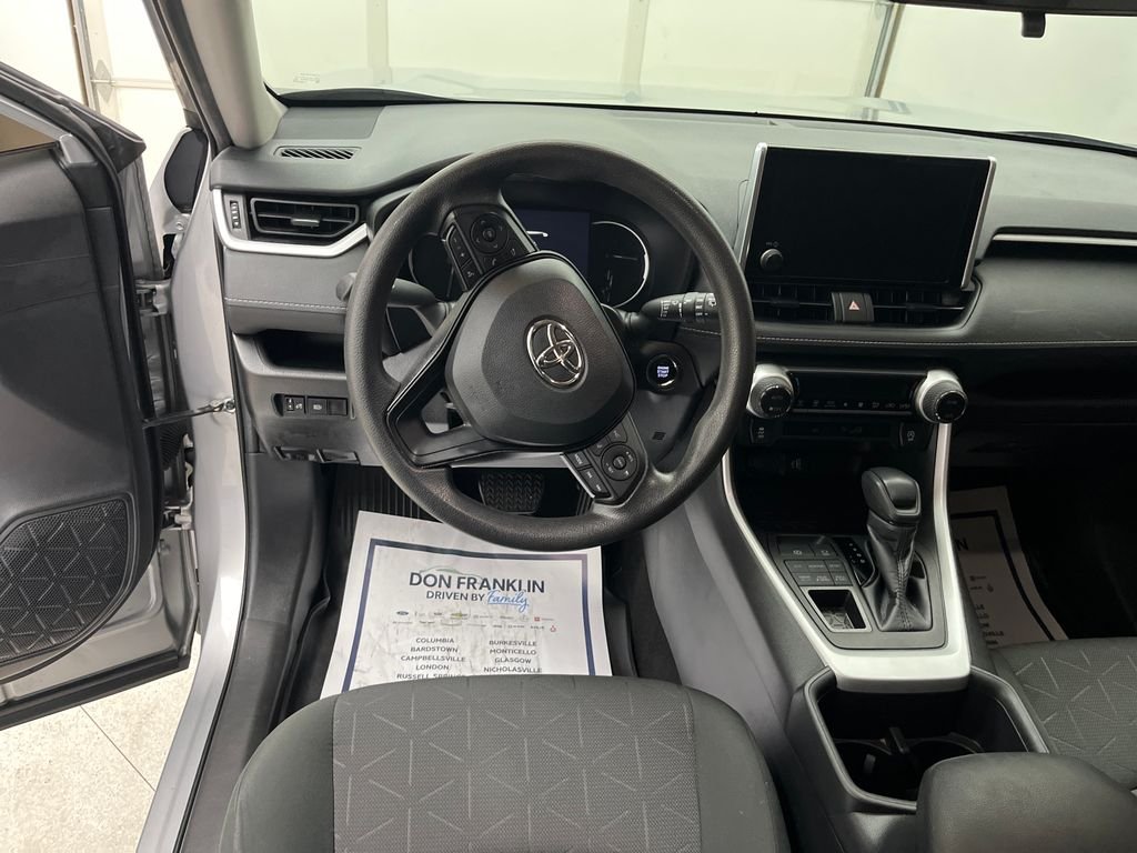 Used 2023 Silver Toyota XLE image 15