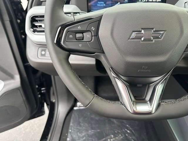 New 2027 Mosaic Black Metallic Chevrolet RS image 4