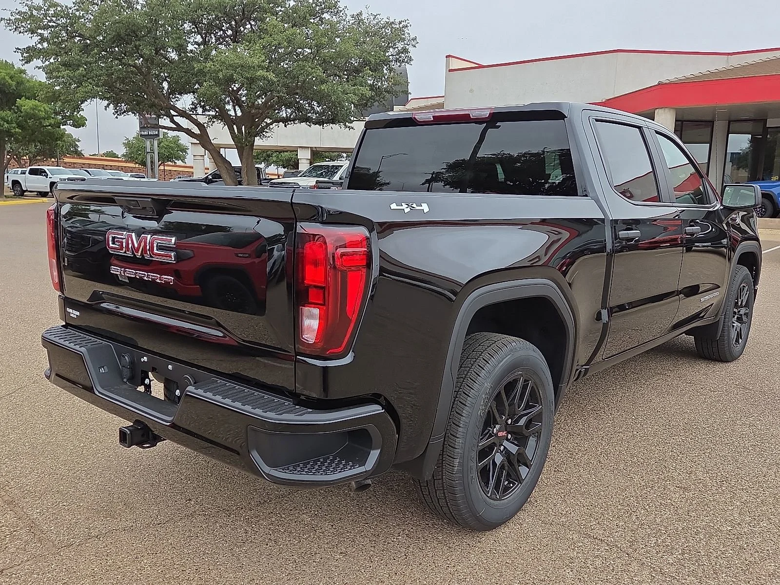 New 2026 Onyx Black GMC Pro image 4