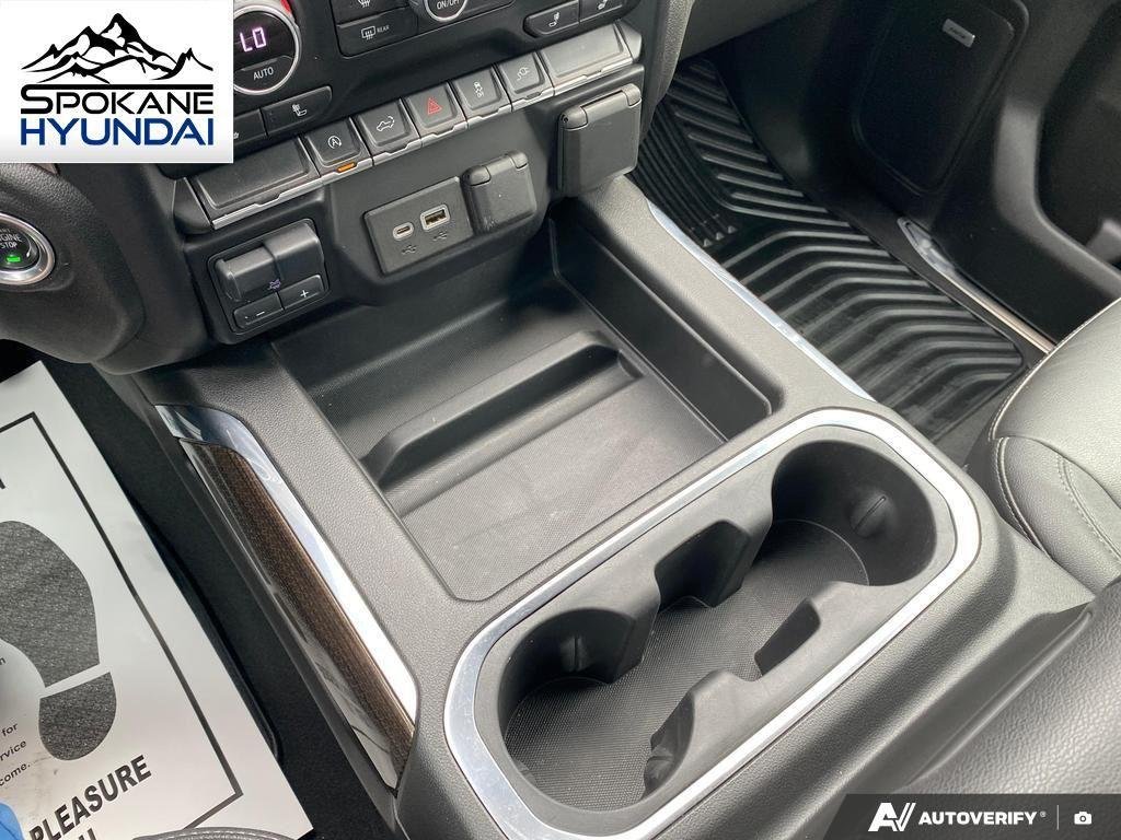 Used 2021 Shadow Grey Metallic Chevrolet RST image 21