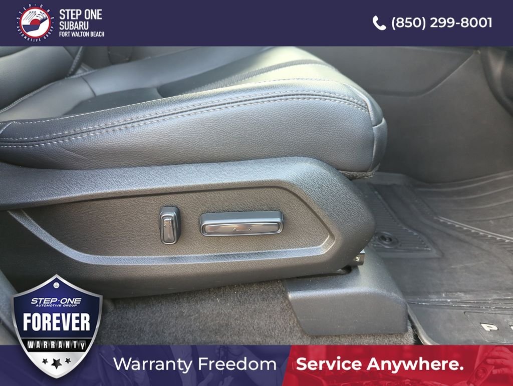 Used 2025 Black Honda EX-L image 39