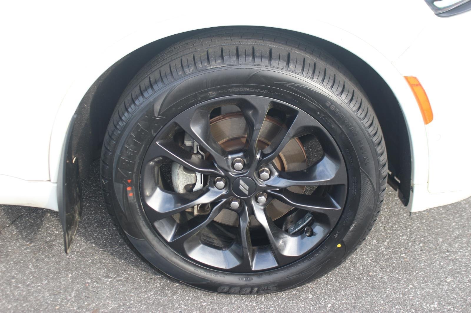 Used 2022 White Knuckle Clearcoat Dodge R/T Plus image 38