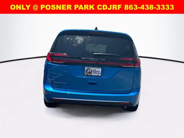 New 2027 Hydro Blue Pearl-Coat Exterior Paint Chrysler  image 6
