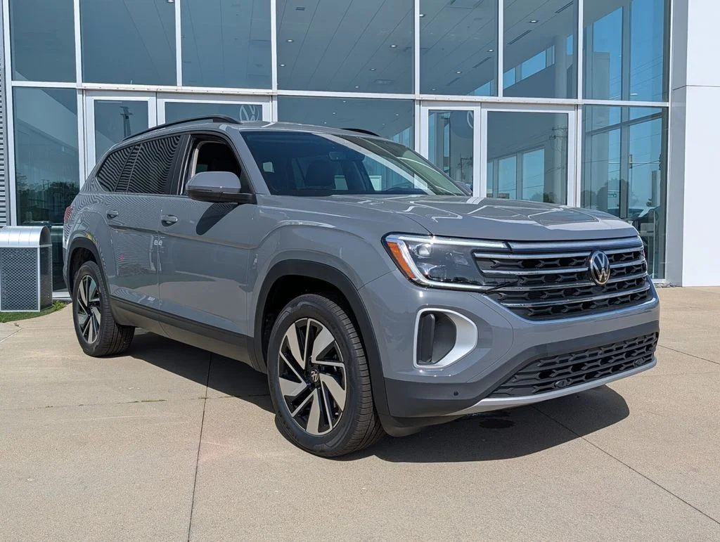 New 2026 Gray Volkswagen 2.0T SE w/Technology image 2