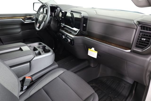 2026 GMC Sierra 1500 SLE - Photo 18