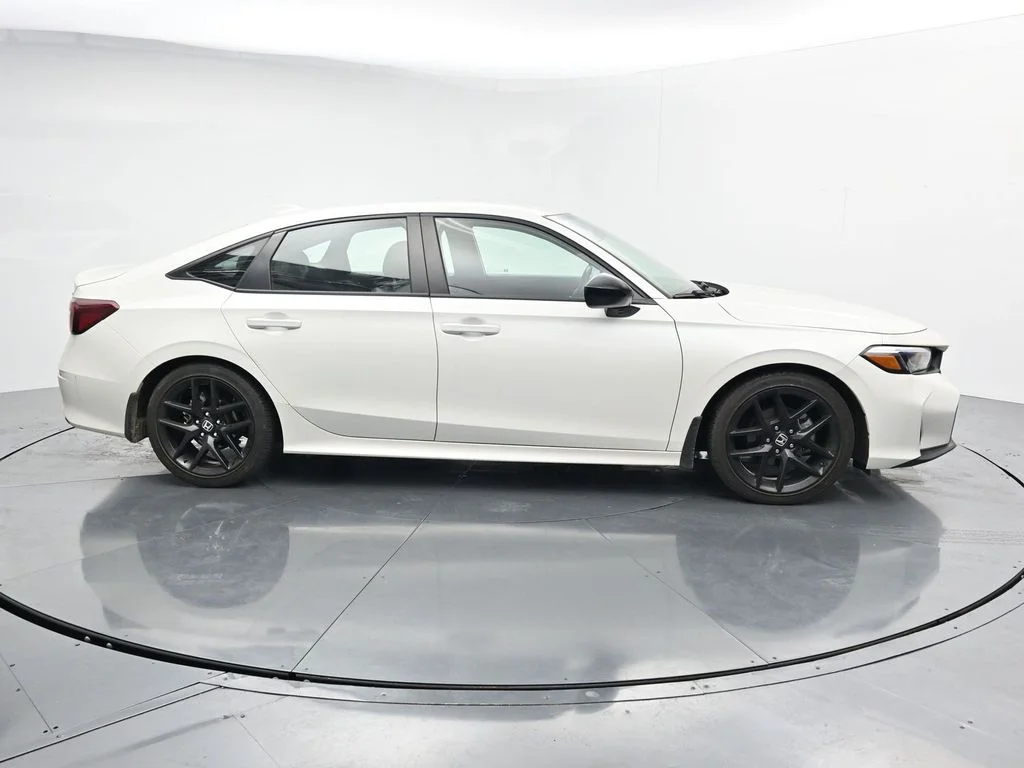 Used 2025 White Honda Sport image 8