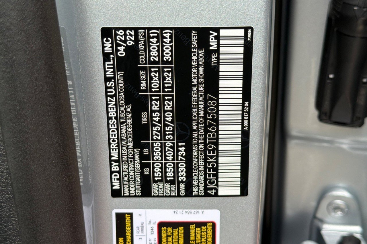 New 2026 Cirrus Silver Metallic Mercedes-Benz GLS 450 4MATIC® SUV image 29