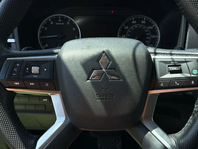 Used 2024 Silver Mitsubishi  image 14