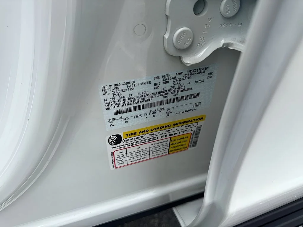Used 2025 White Ford Platinum image 39
