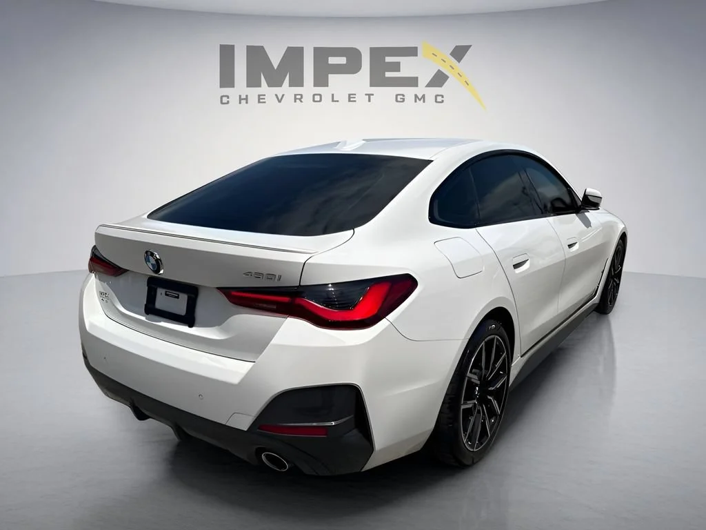 Used 2023  BMW 430i image 5