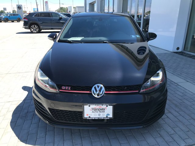 Used 2017 Deep Black Pearl Volkswagen Autobahn image 3