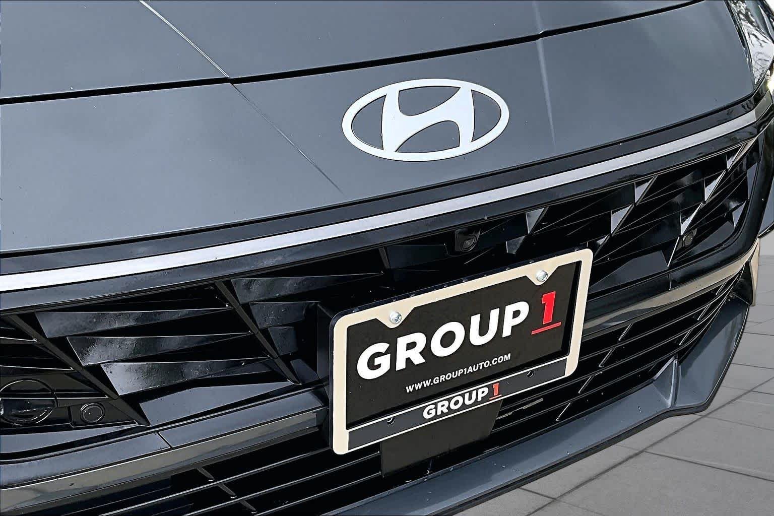 Used 2024 Ecotronic Gray Hyundai Limited image 29