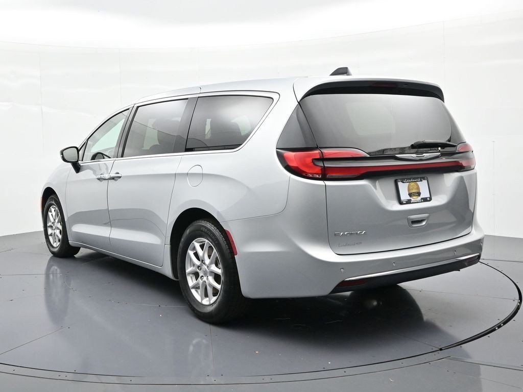Used 2024 Silver Mist Clearcoat Chrysler Touring L FWD image 8