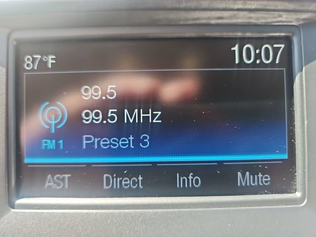 Used 2014 Gray Ford SE image 20
