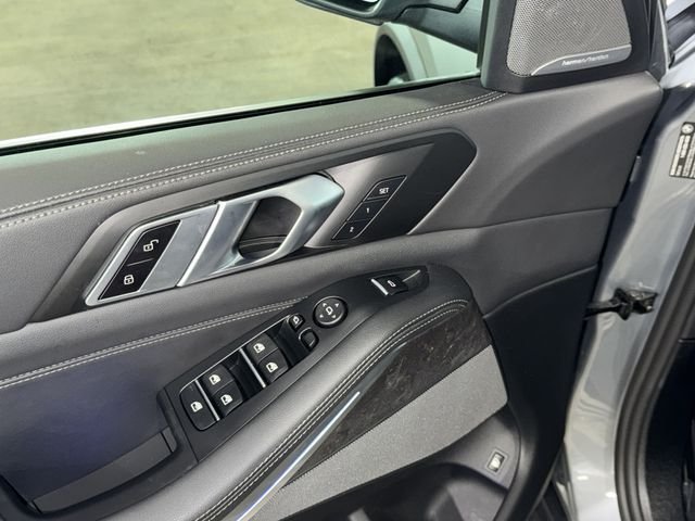 Certified Used 2025 Skyscraper Grey Metallic BMW xDrive50e image 18