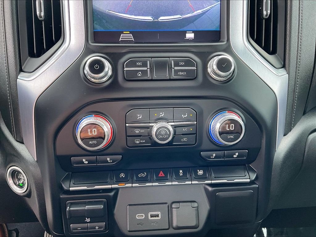 Used 2019 Black GMC SLE image 25