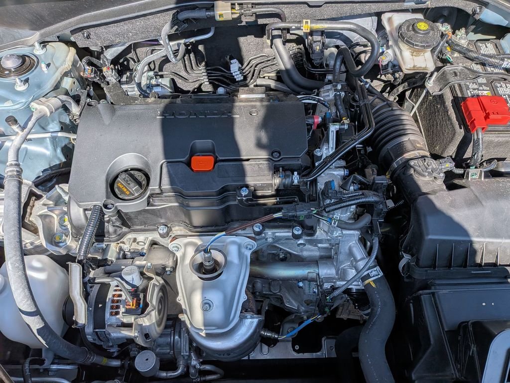 Used 2024  Honda Sport image 33