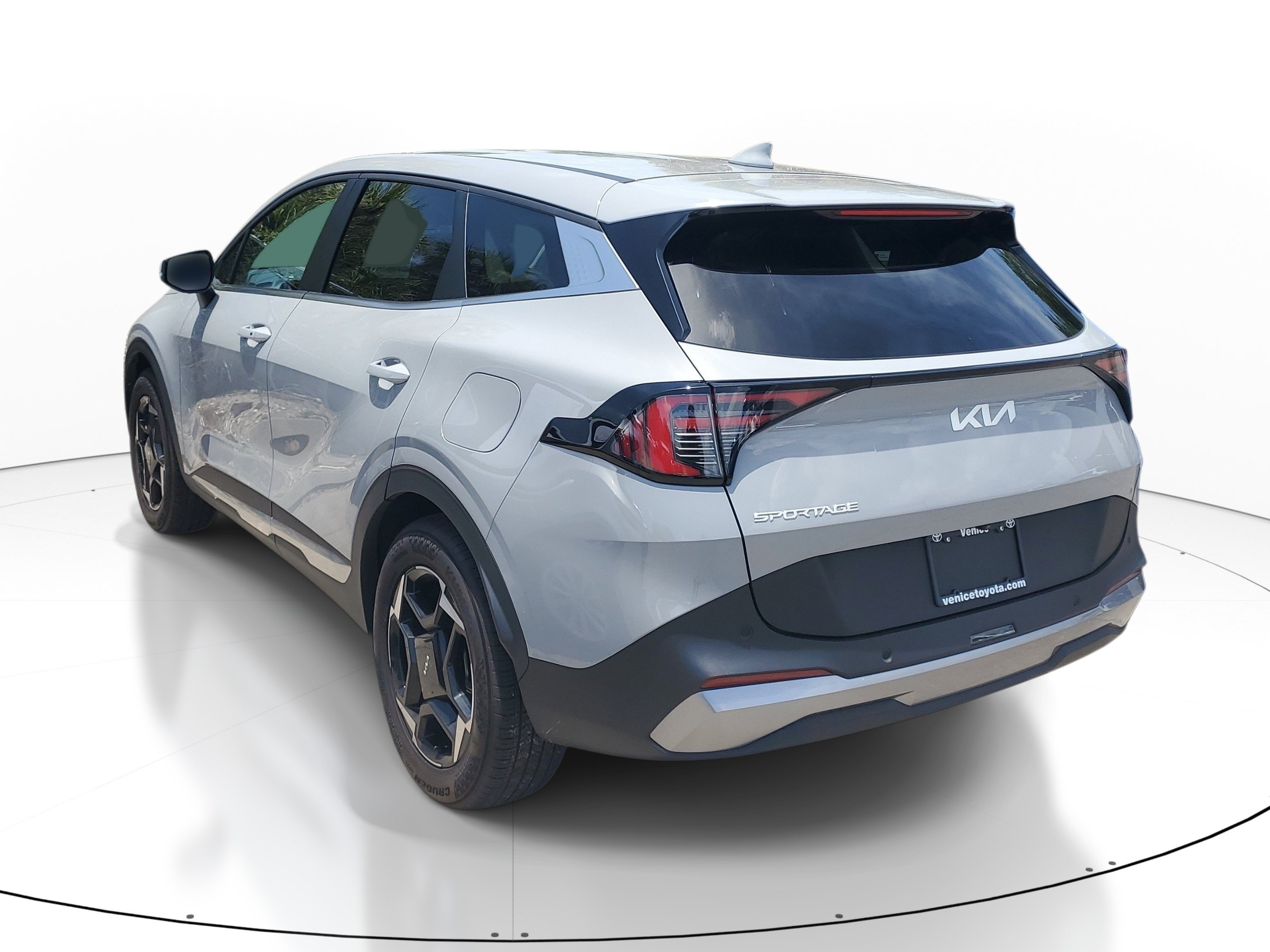Used 2026 Wolf Gray Kia EX image 8