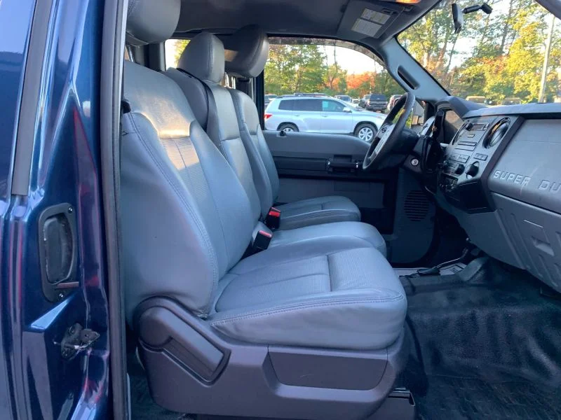 Used 2016 Blue Ford XL Pickup 4D 8 ft image 31