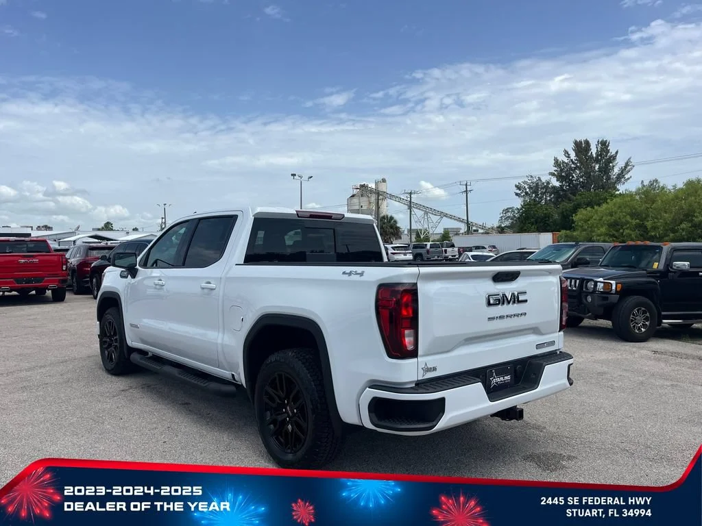 New 2026 Summit White GMC Elevation image 5