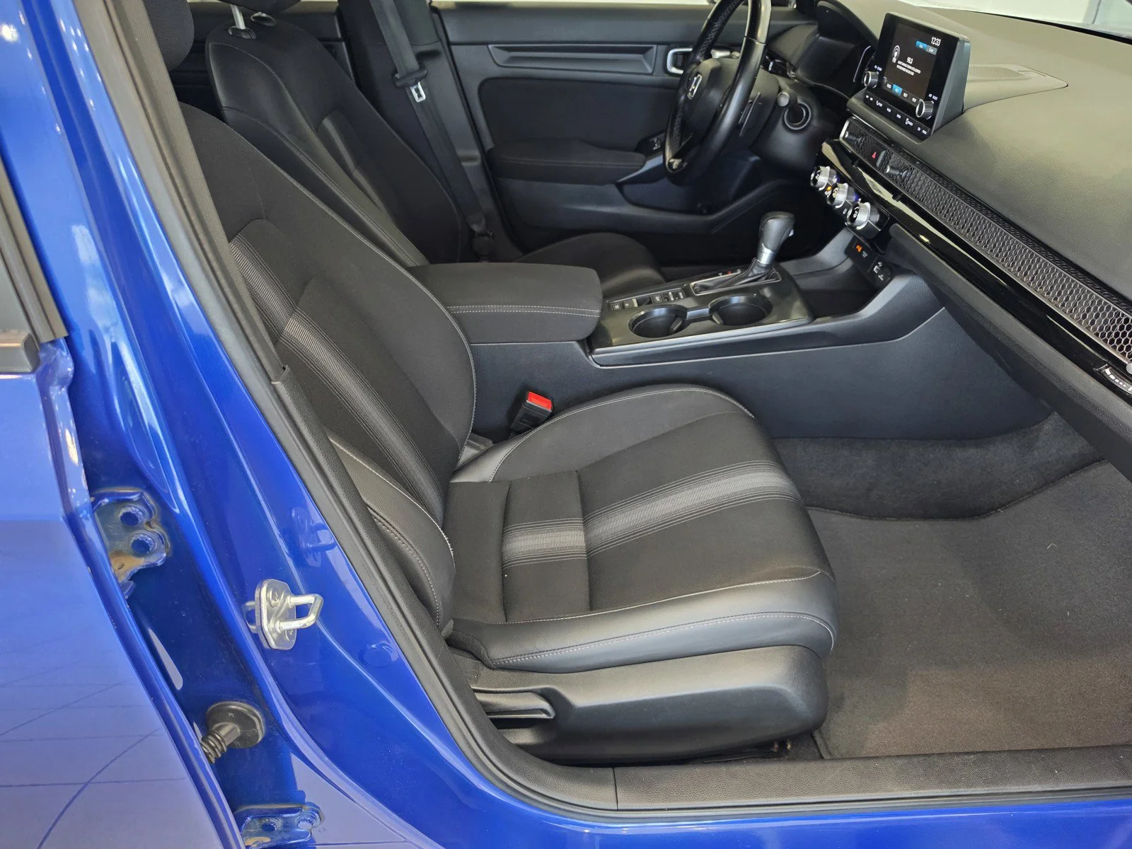 Certified Used 2024 Aegean Blue Metallic Honda 2.0L 4D SPORT image 47