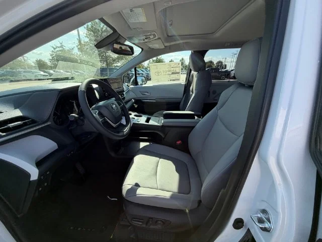 New 2026  Toyota XLE image 8