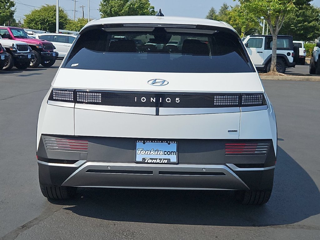 Used 2024 Atlas White Hyundai SE image 5