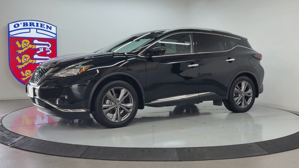 Used 2020 Super Black Metallic Nissan Platinum image 8