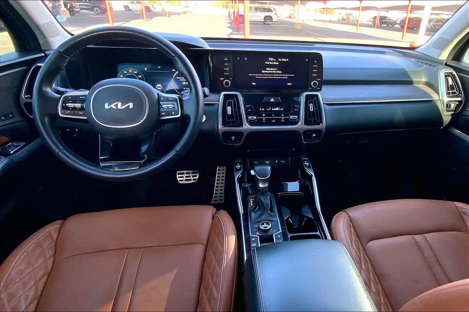 Used 2023 Aruba Green Kia X-Line SX Prestige image 16