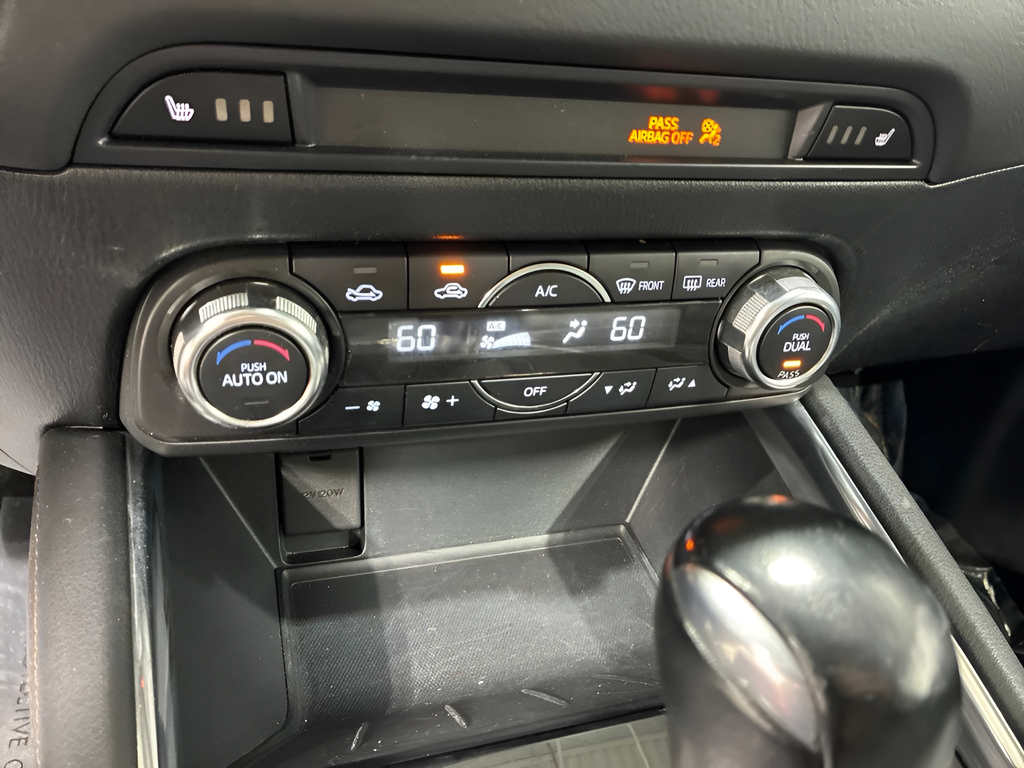 Used 2018 Jet Black Mazda Grand Touring image 16