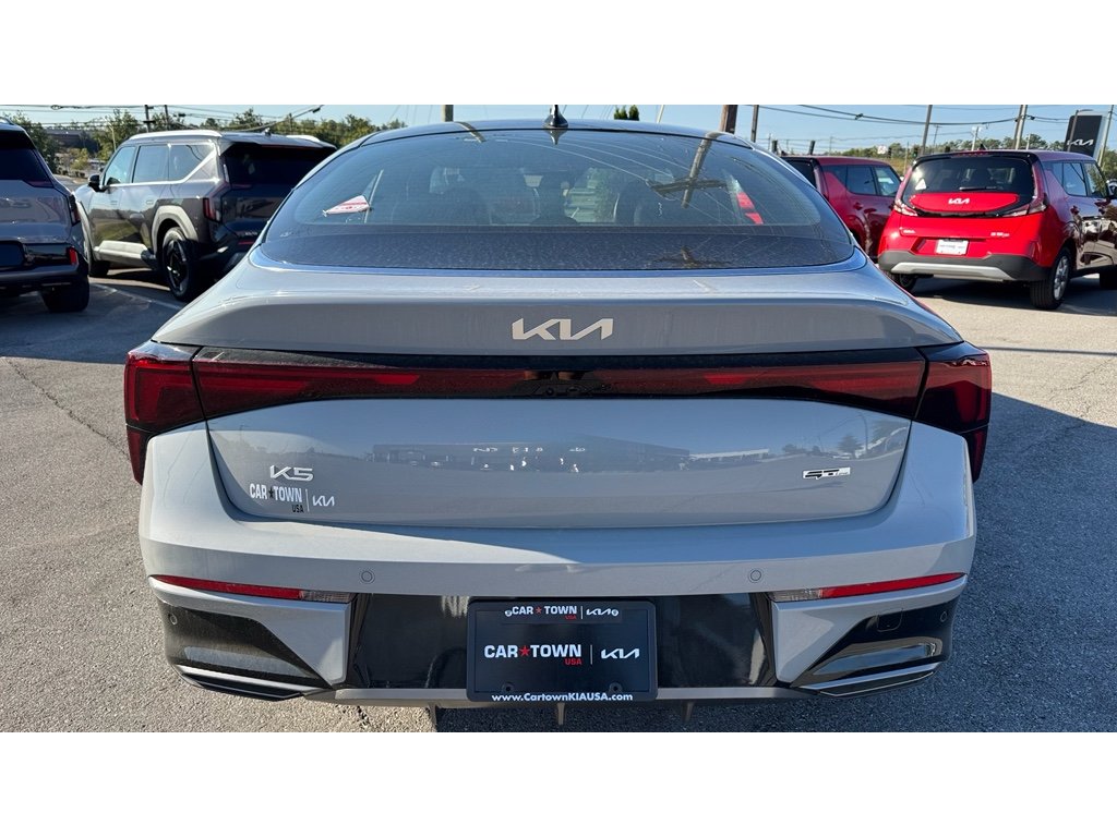 2026 Kia K5 GT-Line photo 4