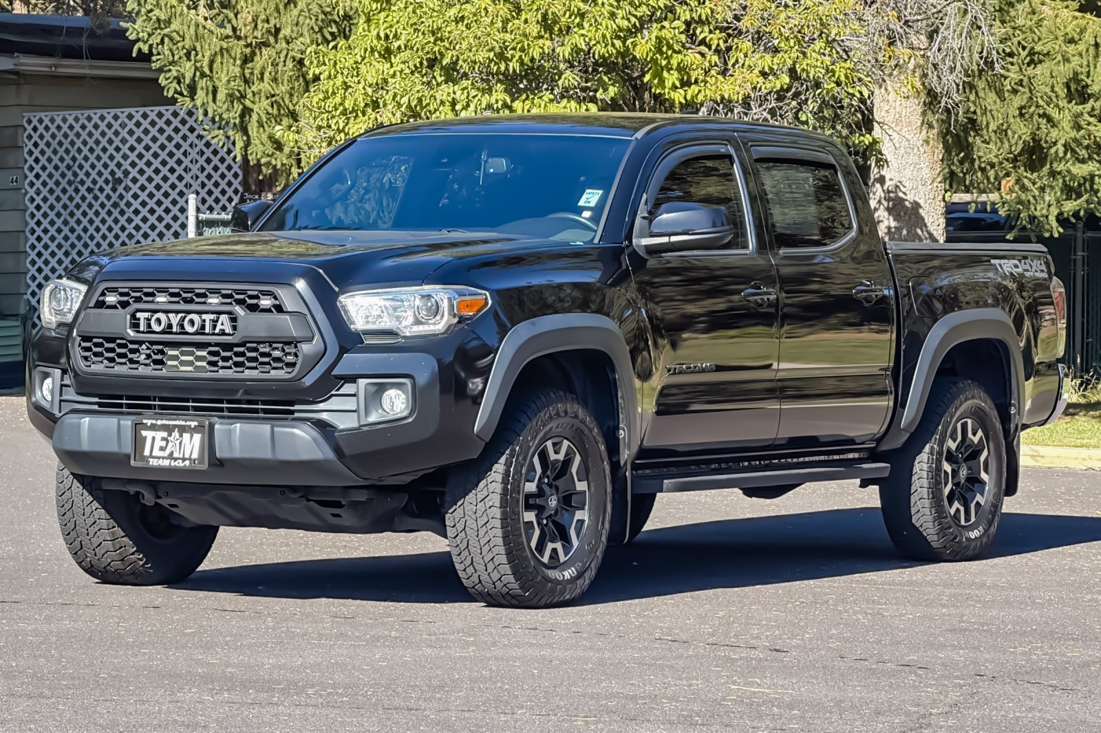 Used 2019 Black Toyota TRD Off-Road image 9