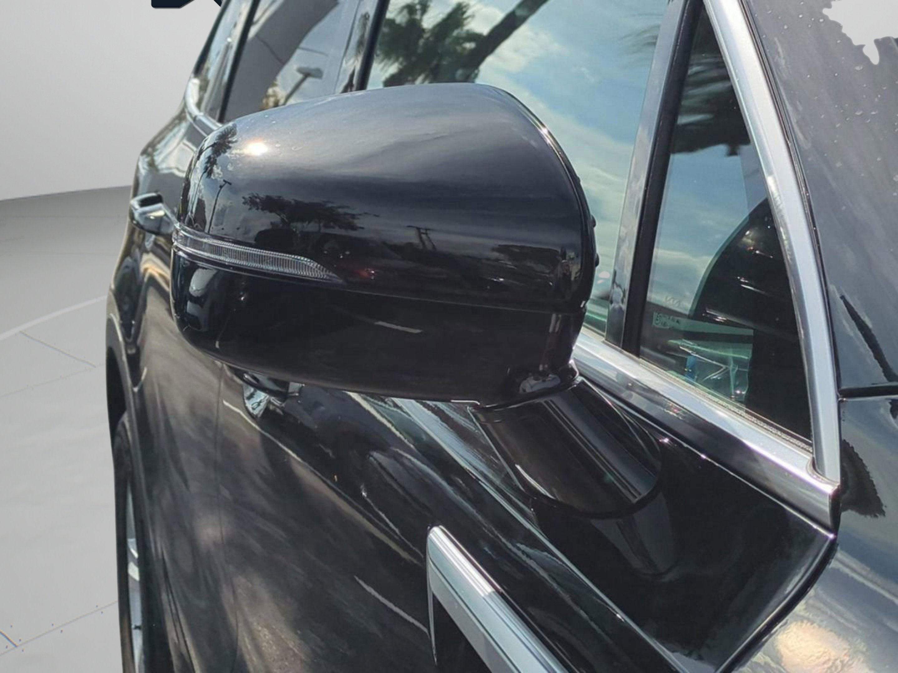 Certified Used 2026 Ebony Black Kia LX image 12