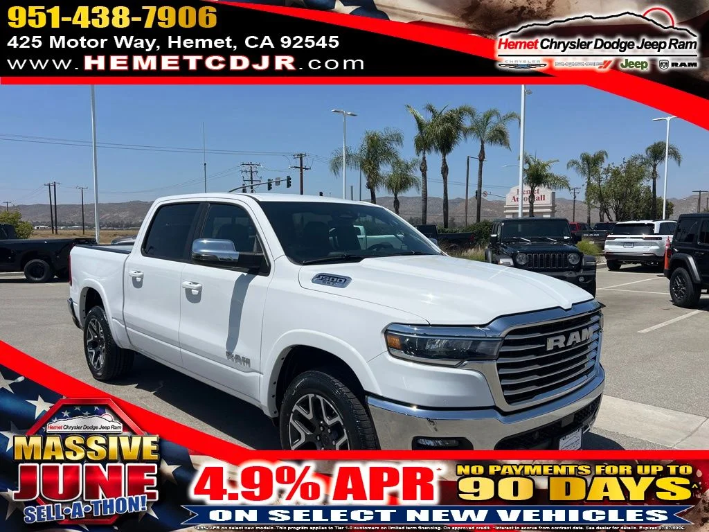 2025 RAM 1500 Laramie 4x4 Crew Cab 5'7's photo