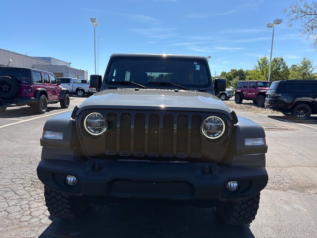 Certified Used 2020 Gray Jeep Unlimited Sport image 3