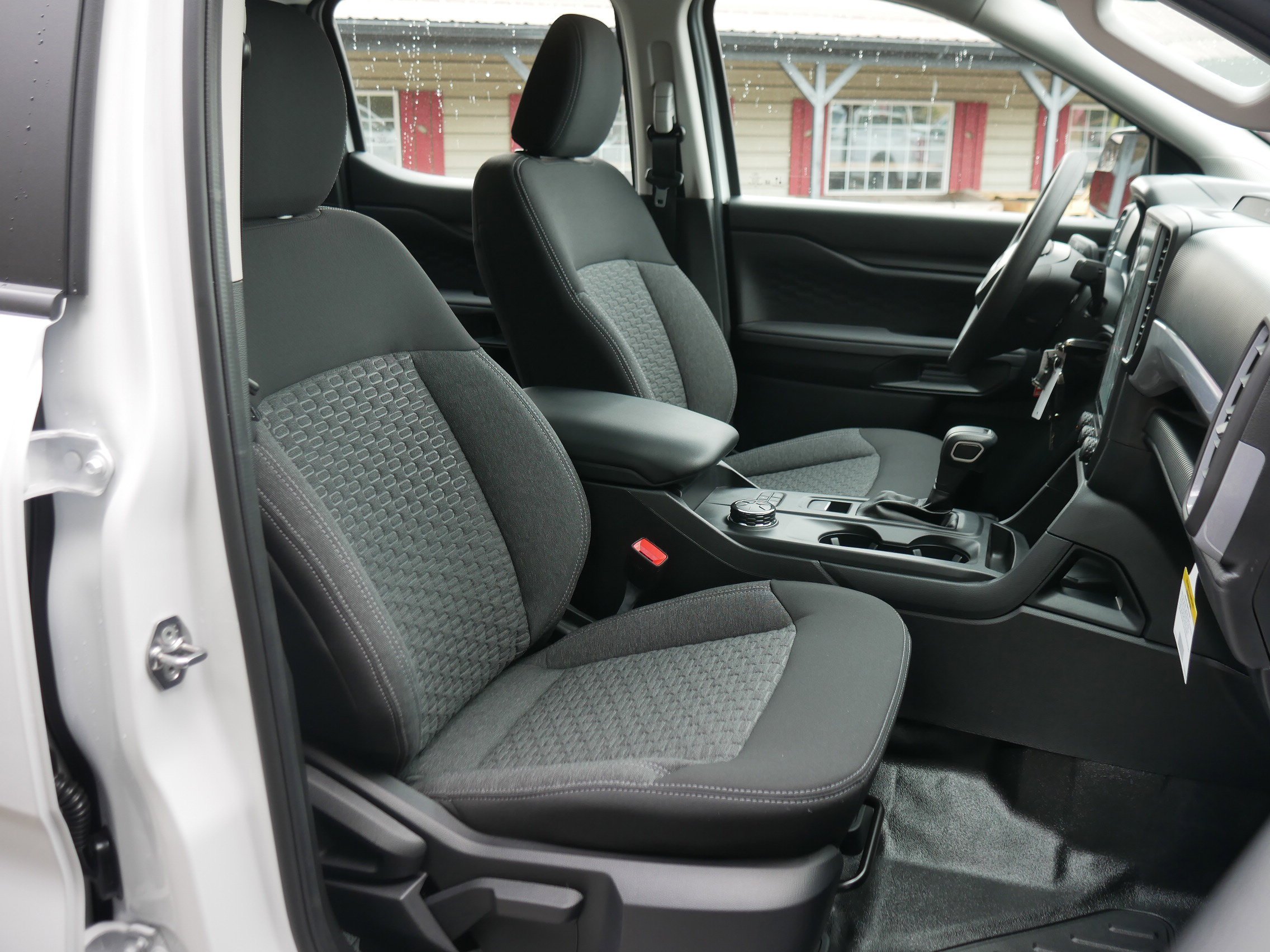 New 2025 Oxford White Ford XL image 24