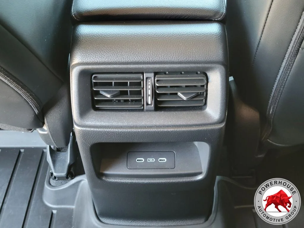 Used 2024  Honda EX-L image 18
