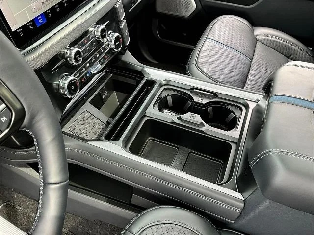 New 2026 Star White Metallic Tri-Coat Ford F-250® Platinum® image 70