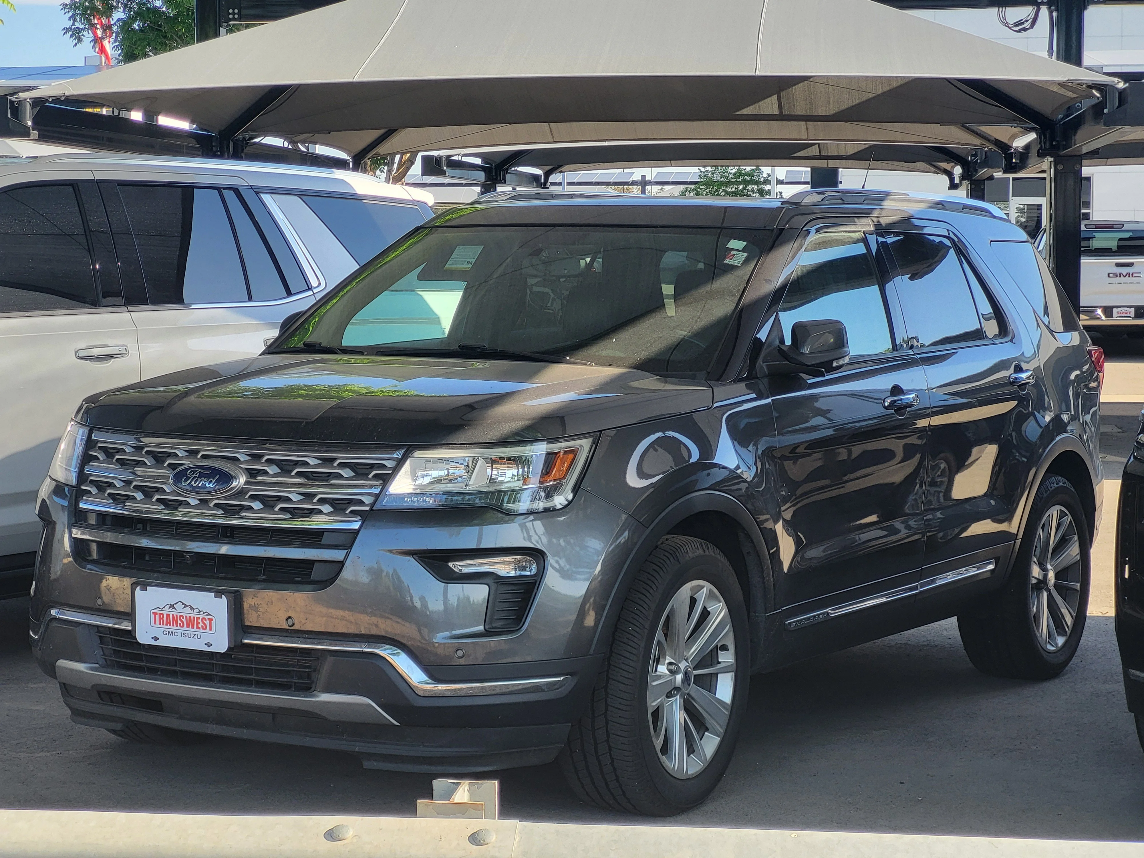 2019 Ford Explorer Limited 4WD's photo