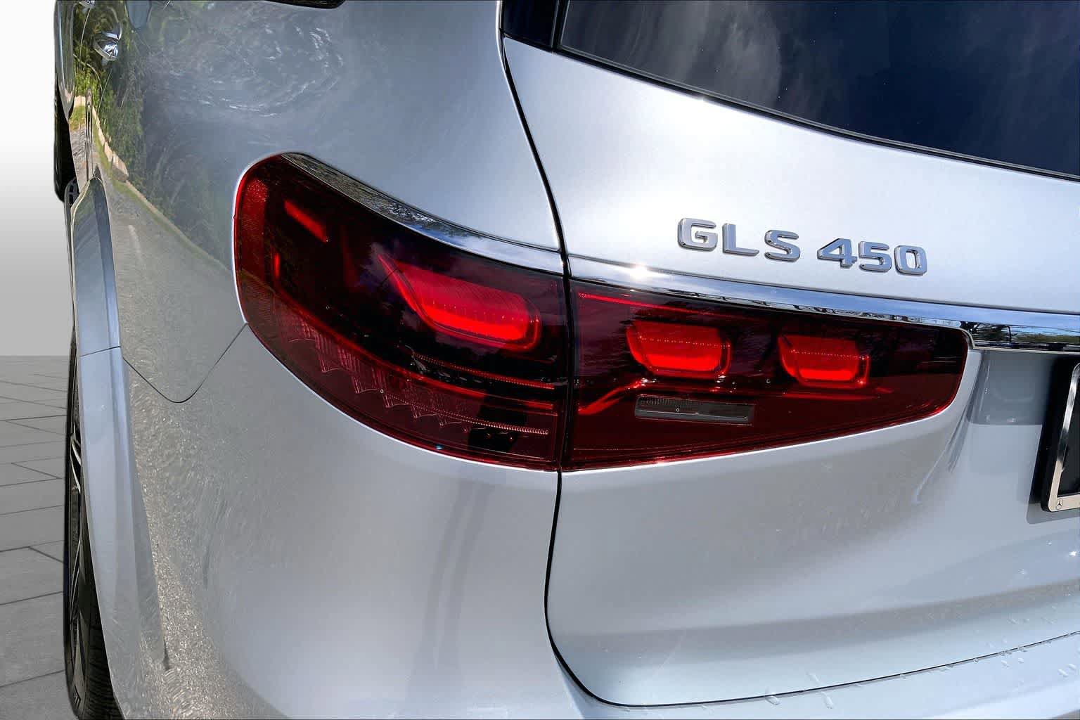 New 2026 Cirrus Silver Metallic Mercedes-Benz GLS 450 image 18