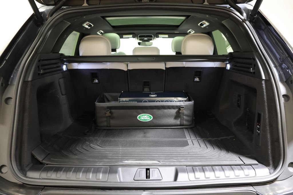 New 2026 Varesine Blue Land Rover SE image 46