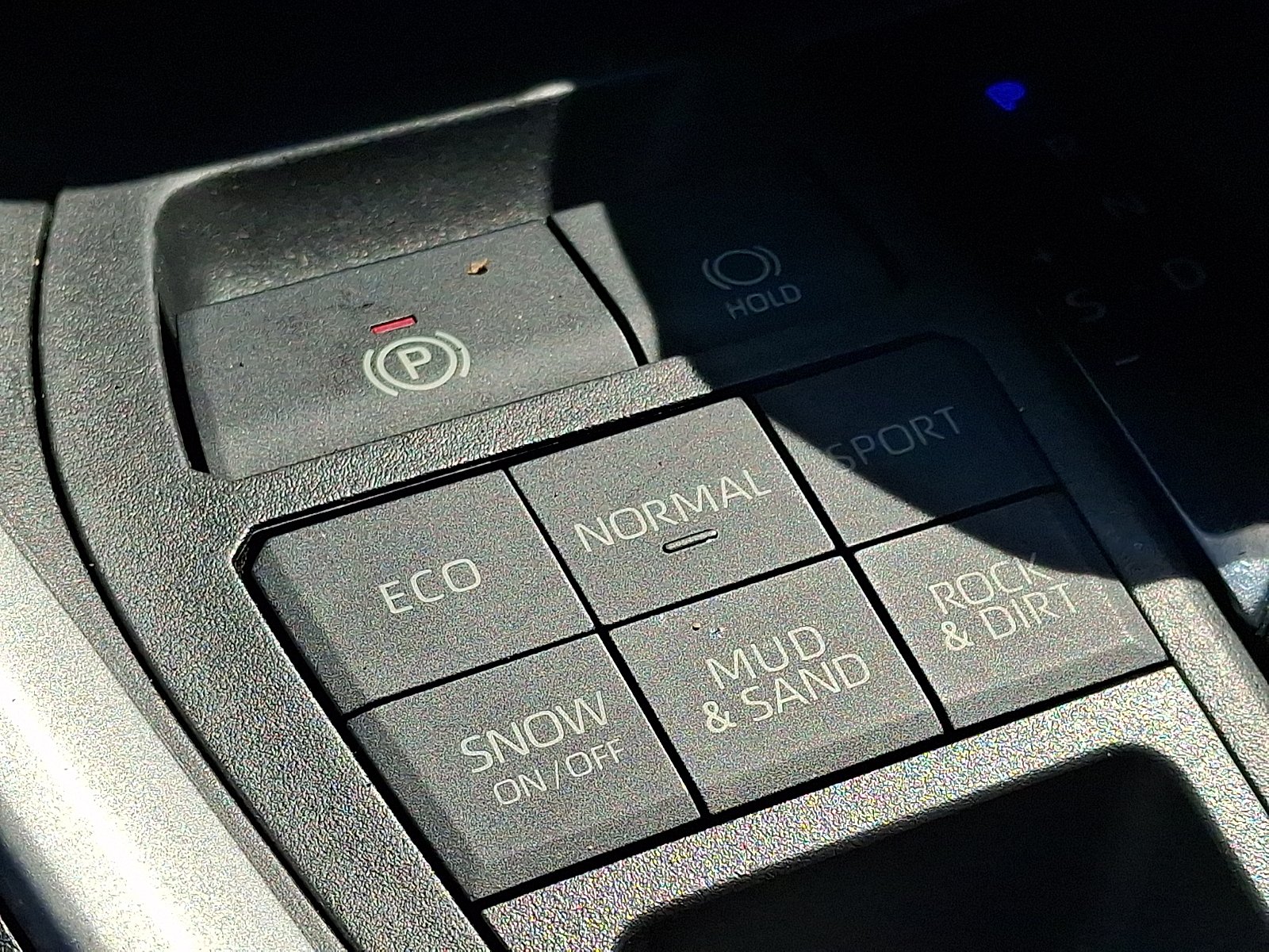 Used 2021 Midnight Black Metallic - 218 Toyota XLE image 23