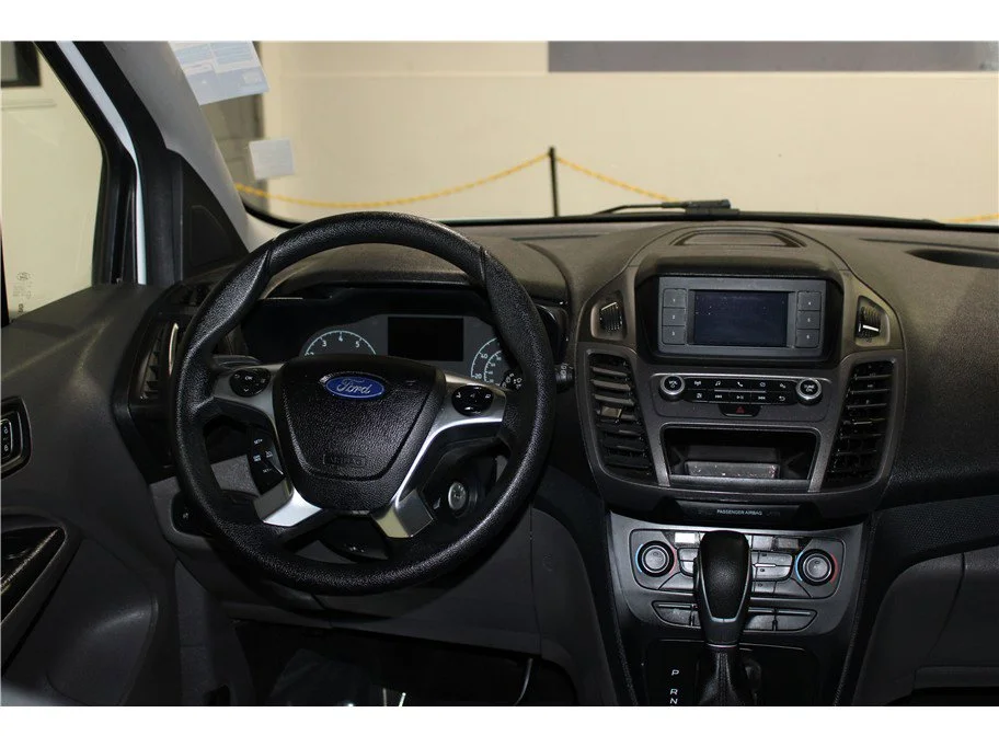 Used 2022 White Ford XL image 15
