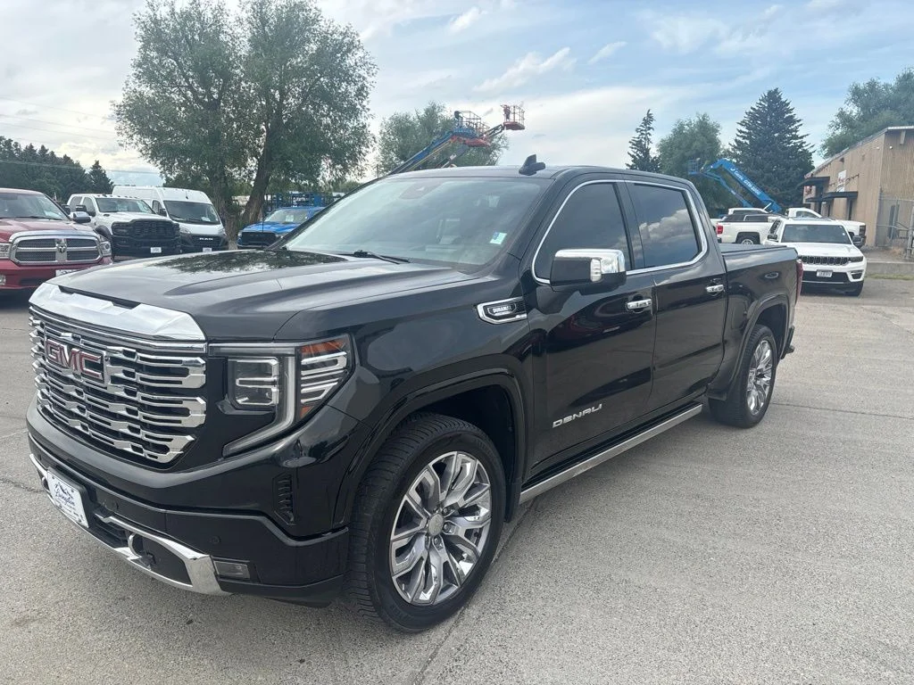 Used 2023 Black GMC Denali image 4