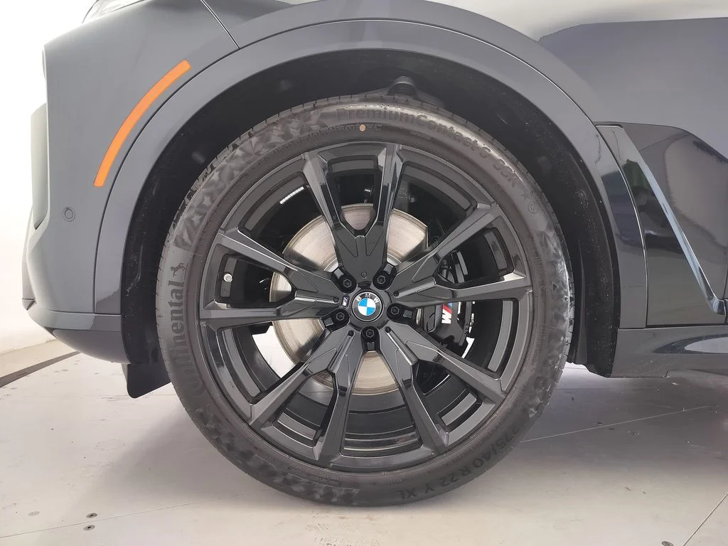 New 2027 Carbon Black Metallic BMW xDrive40i image 5